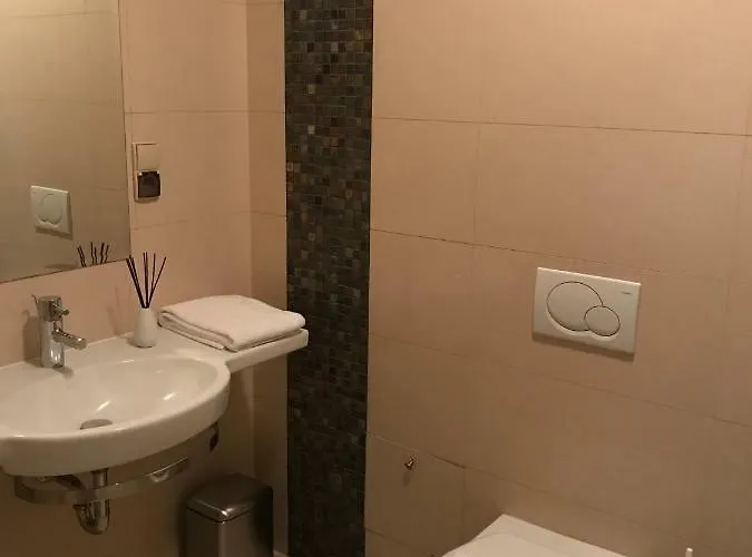 454 W Diva Apartament *