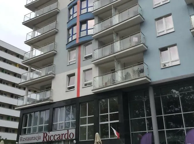 454 W Diva Apartament